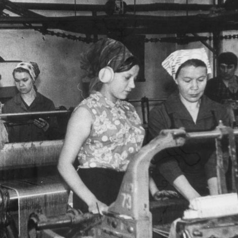 Обучение ткачей на ткацких станках